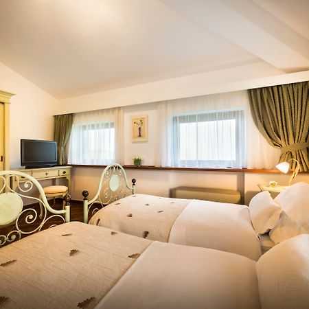 Palazzo Angelica B&B Adults Only Oprtalj Dış mekan fotoğraf