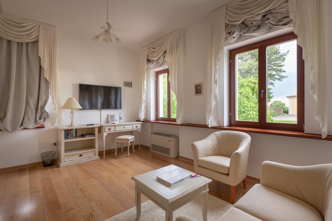 Palazzo Angelica B&B Adults Only Oprtalj Dış mekan fotoğraf